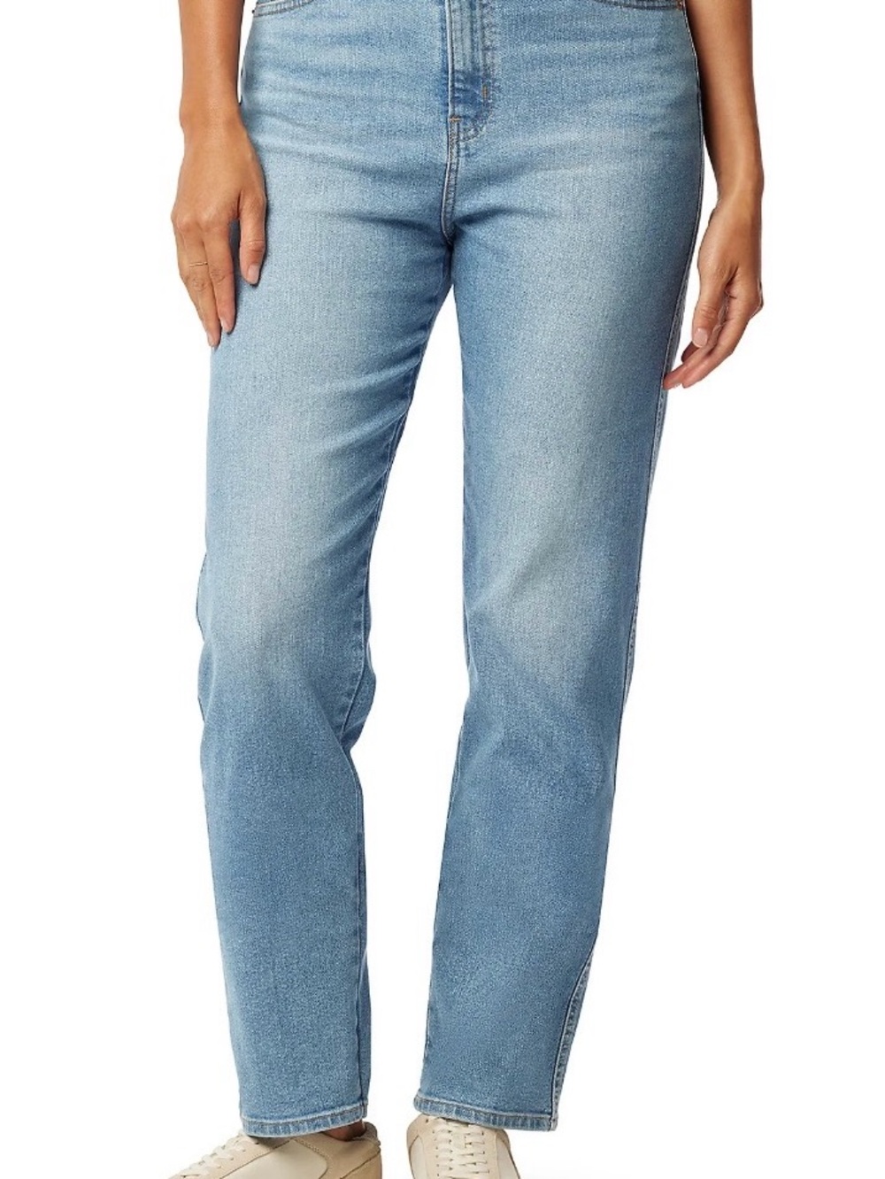 Signature by Levi Strauss Light Wash Straight Leg Jeans